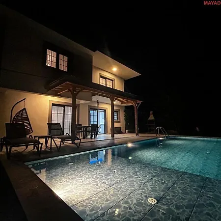 Villa Lux *